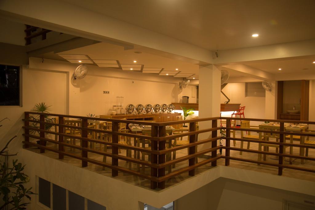 Guest house Kuredhi Beach 3*
