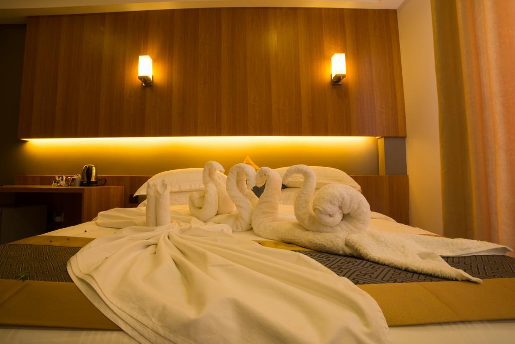 Kuredhi Beach Guest house