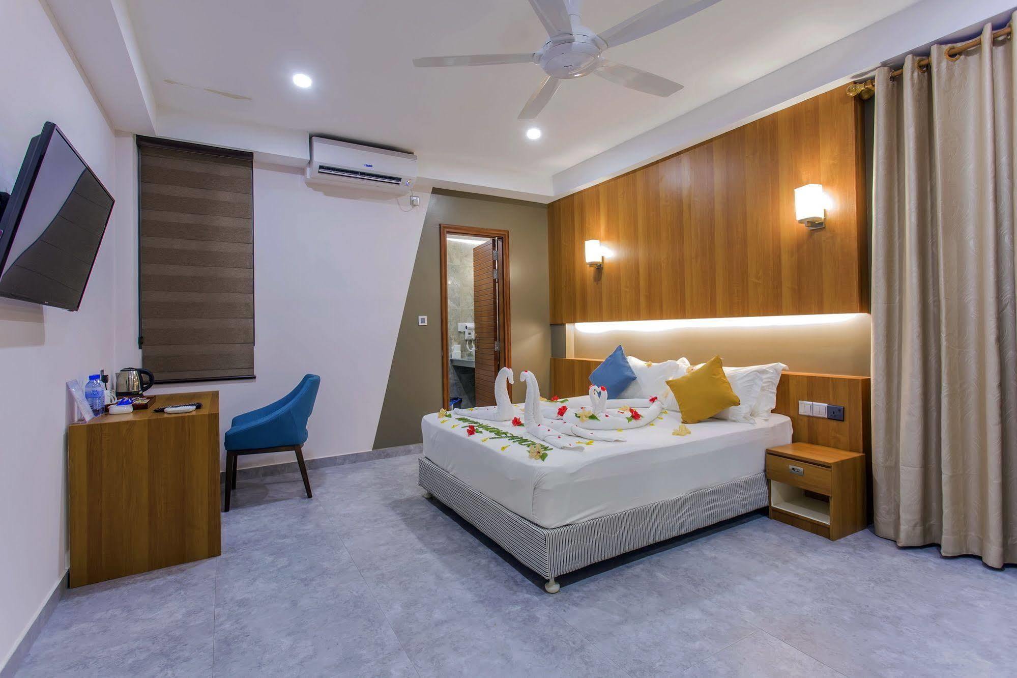Guest house Kuredhi Beach